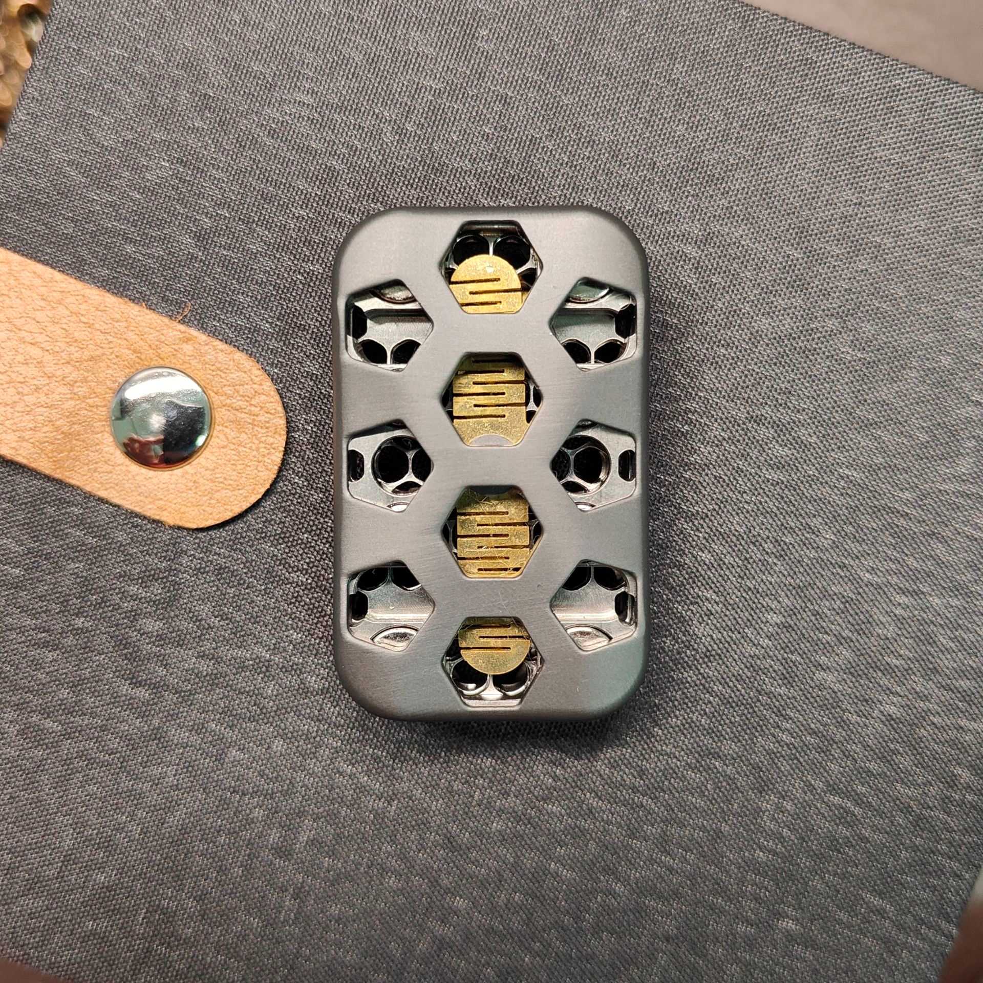 JZEDC Alpha – Zirconium Alloy Infinite Slider